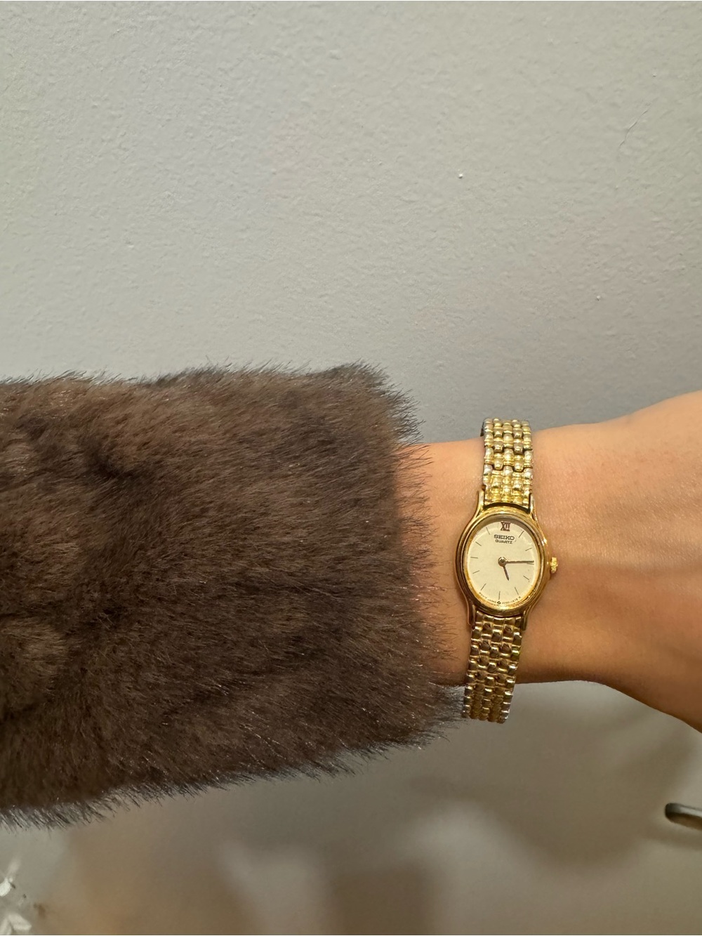 Seiko Gold Women's Bracelet Watch with Champagne Dial